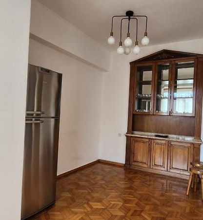 Апарт отель Gelahouse Батуми Экстерьер фото